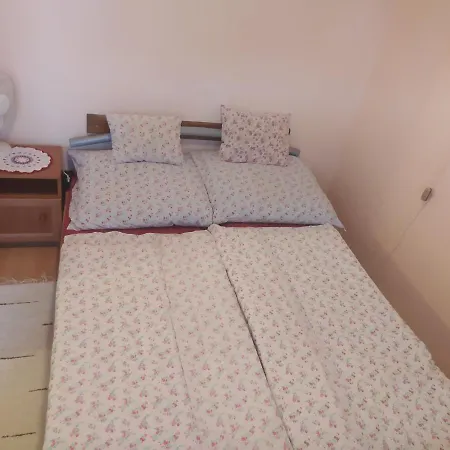 Etus Vendeghaz Дом отдыха Балатонфеньвеш