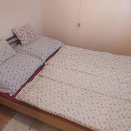 Etus Vendeghaz Holiday home
