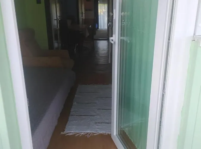 Etus Vendeghaz * Balatonfenyves